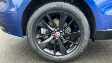 Jaguar F-Pace 2.0 D200 R-Dynamic Black 5dr Auto AWD Diesel Estate